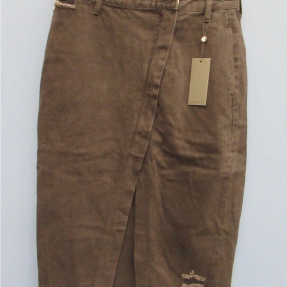 Cute jean skirt very nice designer - Picture 3 of 5